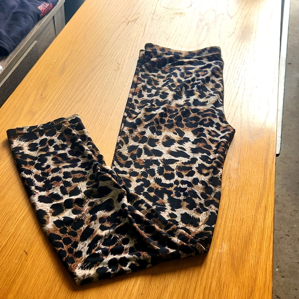 Women leggings